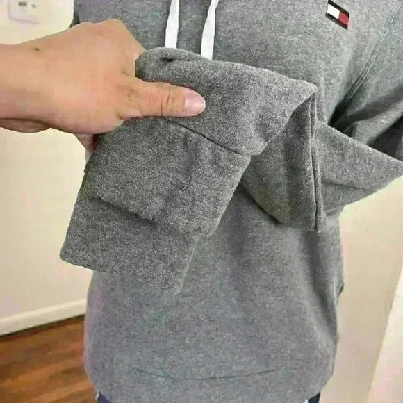 Tommy Hilfiger Sport long sleeve sweater pullover Women's Size M - Picture 8 of 12